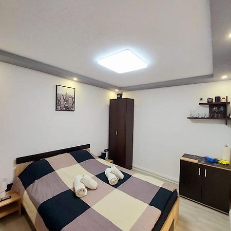 Domino Studio Apartment Sibiu Bagian luar foto