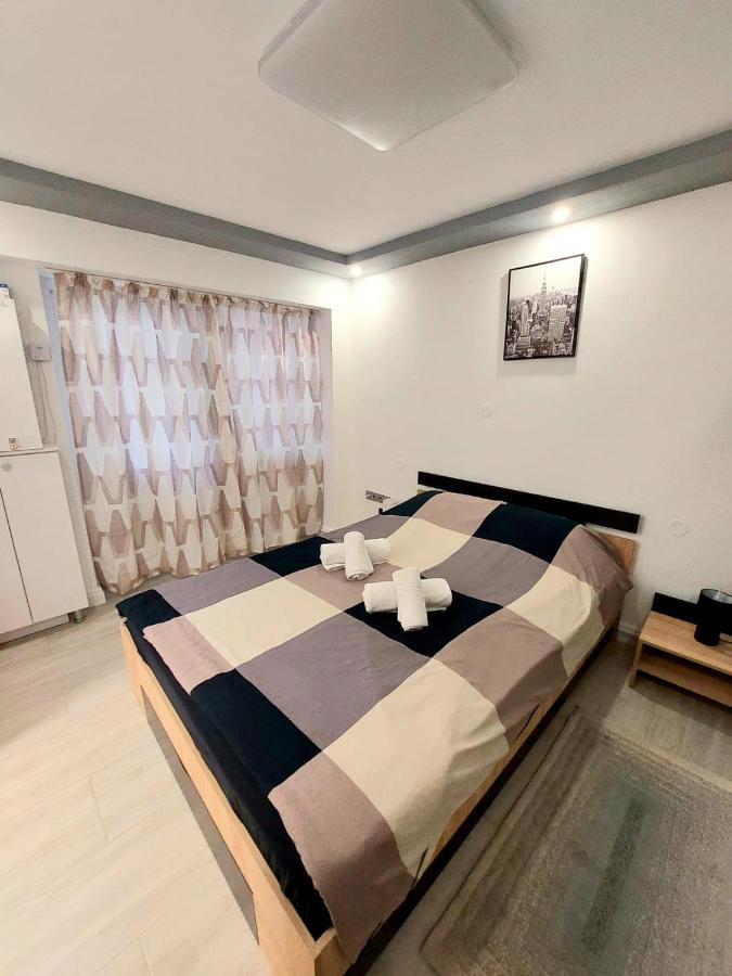 Domino Studio Apartment Sibiu Bagian luar foto
